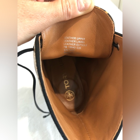 Tory Burch Ankle Boots Victorian Lace Up Vienna Booties Yellow Black Snake 7 - Picture 6 of 7